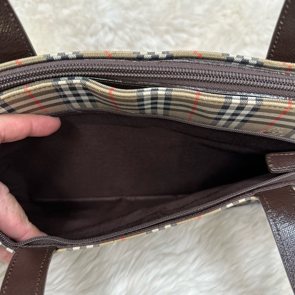 Vintage Burberry Horseferry Check Leather Trimmed Top Handle Bag - Picture 3 of 10